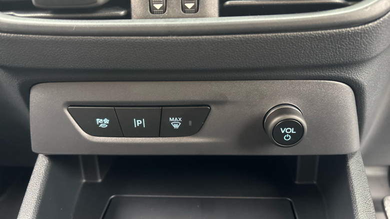 Ford Transit Courier E-Transit Courier 100kW 43kWh Trend Van Auto